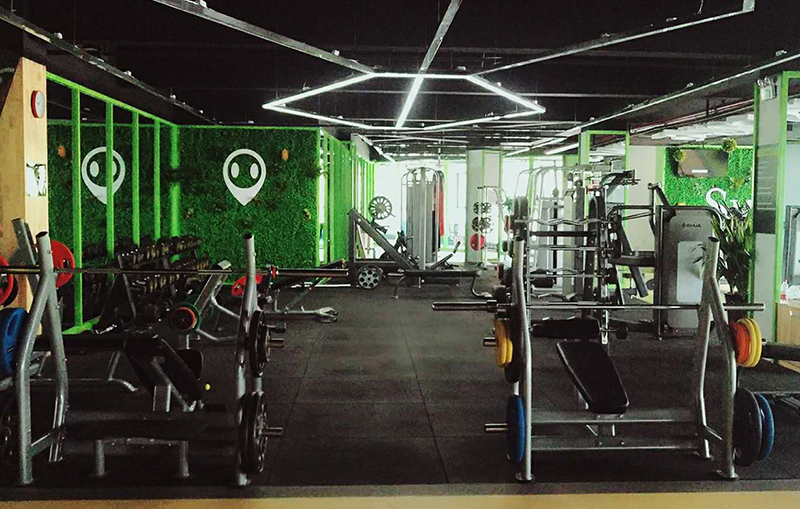 米兰智能健身器材